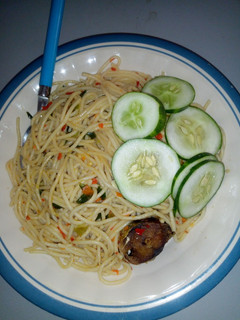 A picture of Jollof spaghetti.