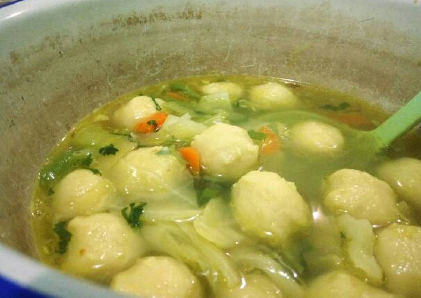 Sop Pentol Ayam