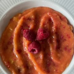 Healthy raspberry mango smoothie A picture of Healthy raspberry mango smoothie.