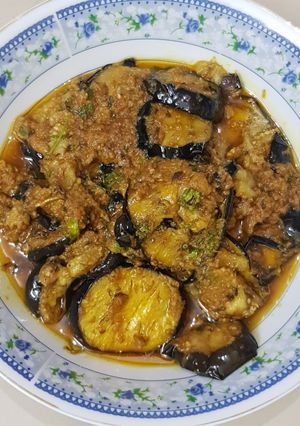 A picture of Fry eggplant(baingan) curry.