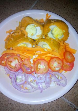 A picture of Alale with egg.