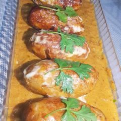 A picture of Mayou beef Kashmiri kabab.