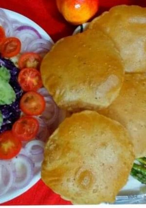 A picture of Aata Puri.