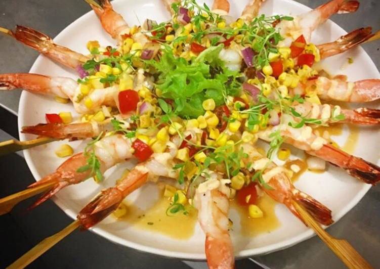 Recipe of Super Quick Homemade Prawns skewers with Lime and tequila corn salsa