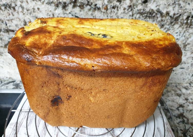 Brioche de espelta y queso con naranja, ciruela y jengibre (en panificadora)