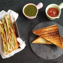 Bombay veggie grilled sandwich A picture of Bombay veggie grilled sandwich.