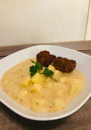 Egyszerű krumplifőzelék recept fotója
