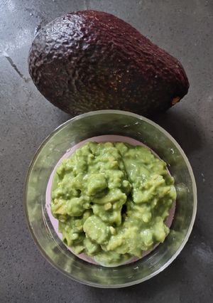 A picture of Avocado Mix.