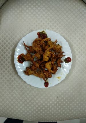 प्याज पकोड़ा रेसिपी मुख्य फोटो