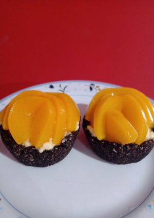 Una foto de Tarteletas de coco chocolate y frutas light súper sanas