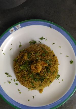 A picture of Prawns Biryani.