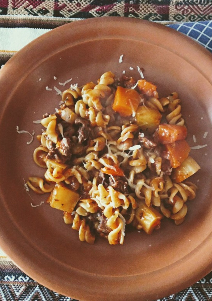 Una foto de Guiso de fideos con verduritas 😋