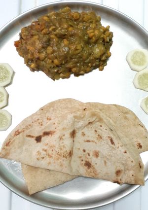 तुरई चना दाल (Turai chana dal recipe in Hindi) रेसिपी मुख्य फोटो