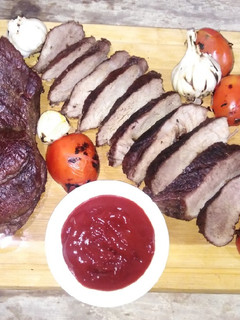 A picture of Baked beef steak.
