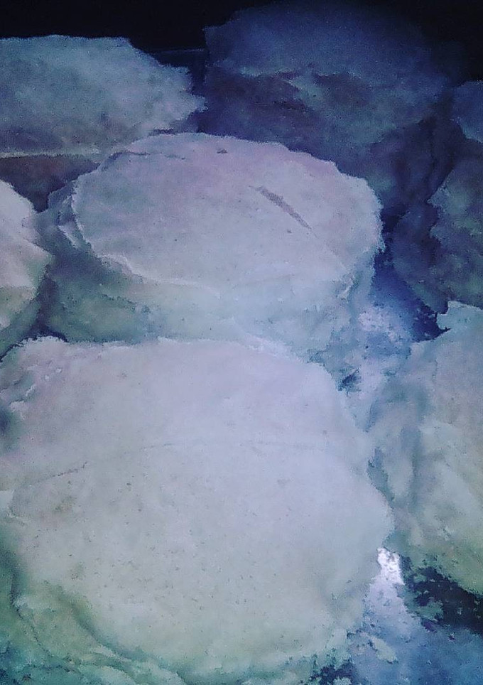 A picture of Wrapper for spring roll and Samoa.