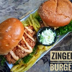 A picture of Crispy crunchy KFC ZINGER BURGER.