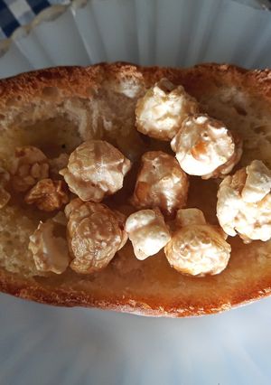 Una foto de Mollete con palomitas 🥖🌽