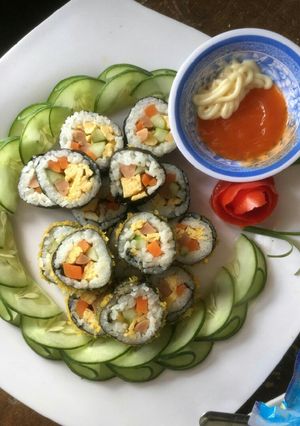 Hình của món Cơm cuộn- Cơm cuộn chiên xù.