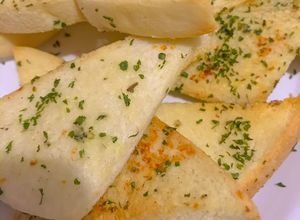 Foto resep Homemade Garlic Bread