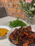 Menu Rahmah (ayam masak kicap, tempe dan ulam raja)