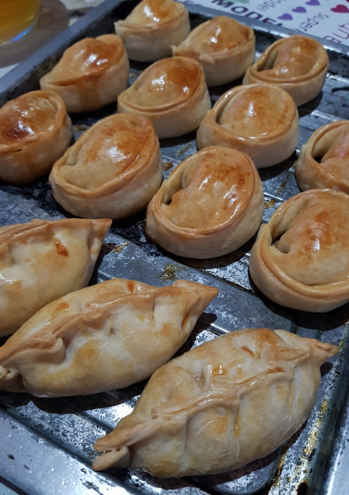 Una foto de Empanadas de Atún 🐟 - Empanadas de Choclo 🌽