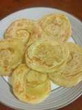 Roti Maryam isi daging asap enak