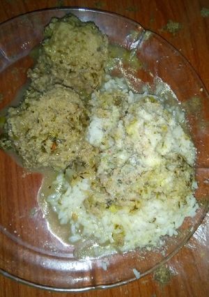 Una foto de Albóndigas con arroz