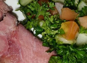 Gambar Salad Timun, Tomato dan Parsley