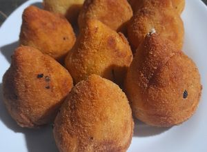 Una foto de Coxinha Comida Callejera de Brasil