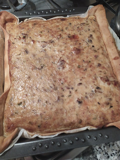 Una foto de Quiche de champignones y puerros