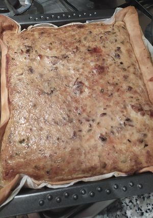 Una foto de Quiche de champignones y puerros