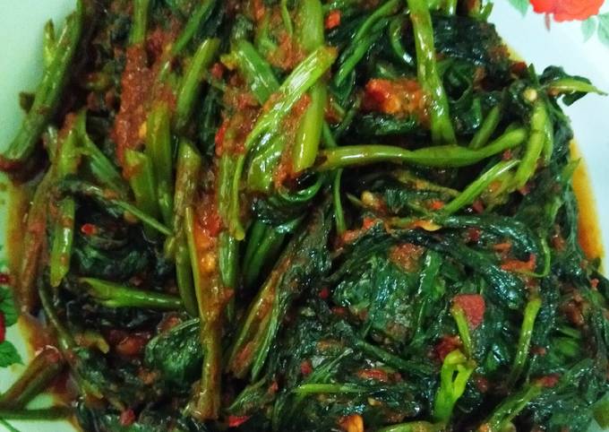 Cah kangkung sambal terasi