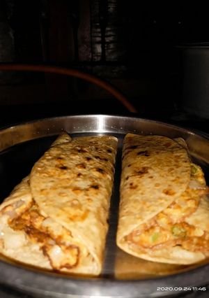 ઓમલેટે રોલ (Omelet Roll Recipe In Gujarati) રેસીપી મુખ્ય ફોટો
