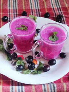 A picture of JAMUN JUICE 🧃(Black Pulm juice).