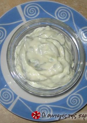 A picture of Tzatziki Original.