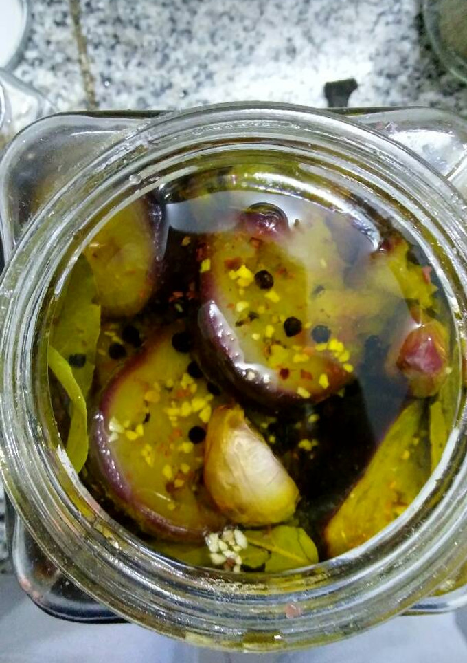Una foto de Berenjenas en escabeche (receta de la nona)