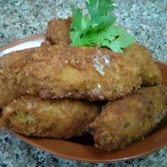 A picture of Cheesy chicken potato sticks.