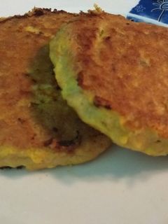 Una foto de Hamburguesa de salmón y atún