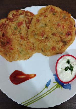A picture of Multy Grain Uttapam.