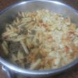 صينية مكرونة ف الفرن نص بخلطة الفراخ و نص بالعصاج