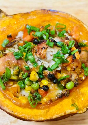 A picture of Red Kuri squash with chicken and vegetables.