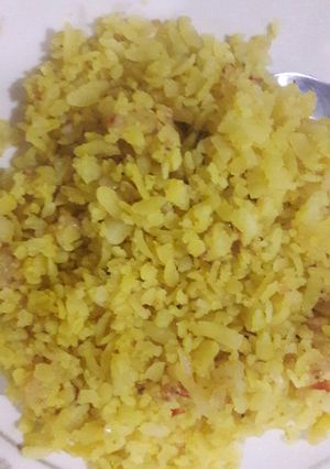 पोहा (Poha recipe in Hindi) रेसिपी मुख्य फोटो