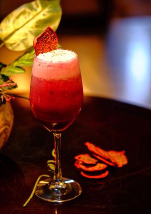 รูปของ Red dragon fruit cocktail