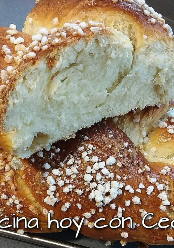Una foto de Trenza brioche con azúcar perlado