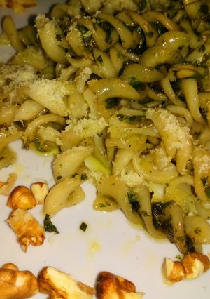Una foto de Fusilli al pesto