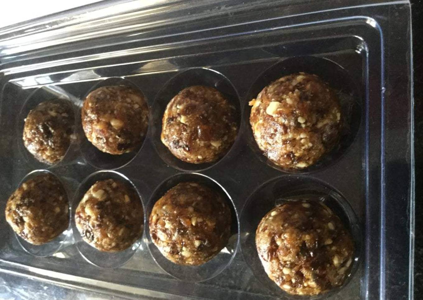 Healthy Homemade nutty truffles