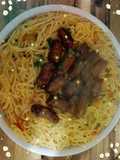 سباغيتي بصوص الطماطم او المرقاز