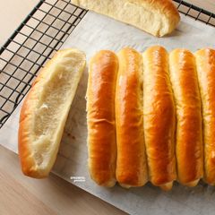 A picture of Soft & Fluffy Milk Bread.