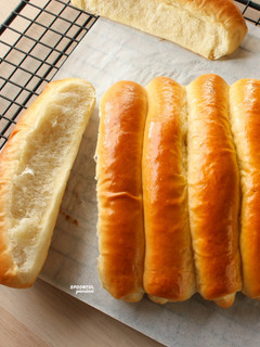 A picture of Soft & Fluffy Milk Bread.