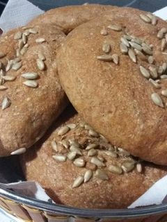 Una foto de Panecillos de espelta🥖